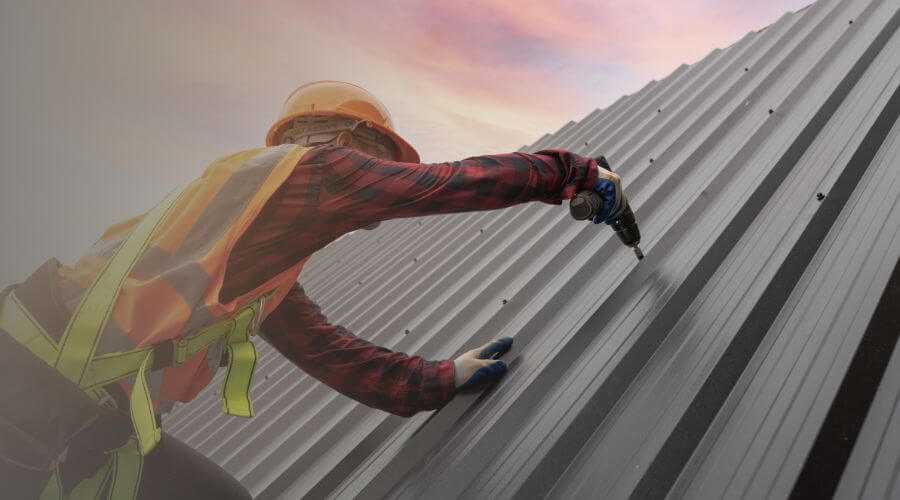 Professional gutter cleaning in Haworth, OK
